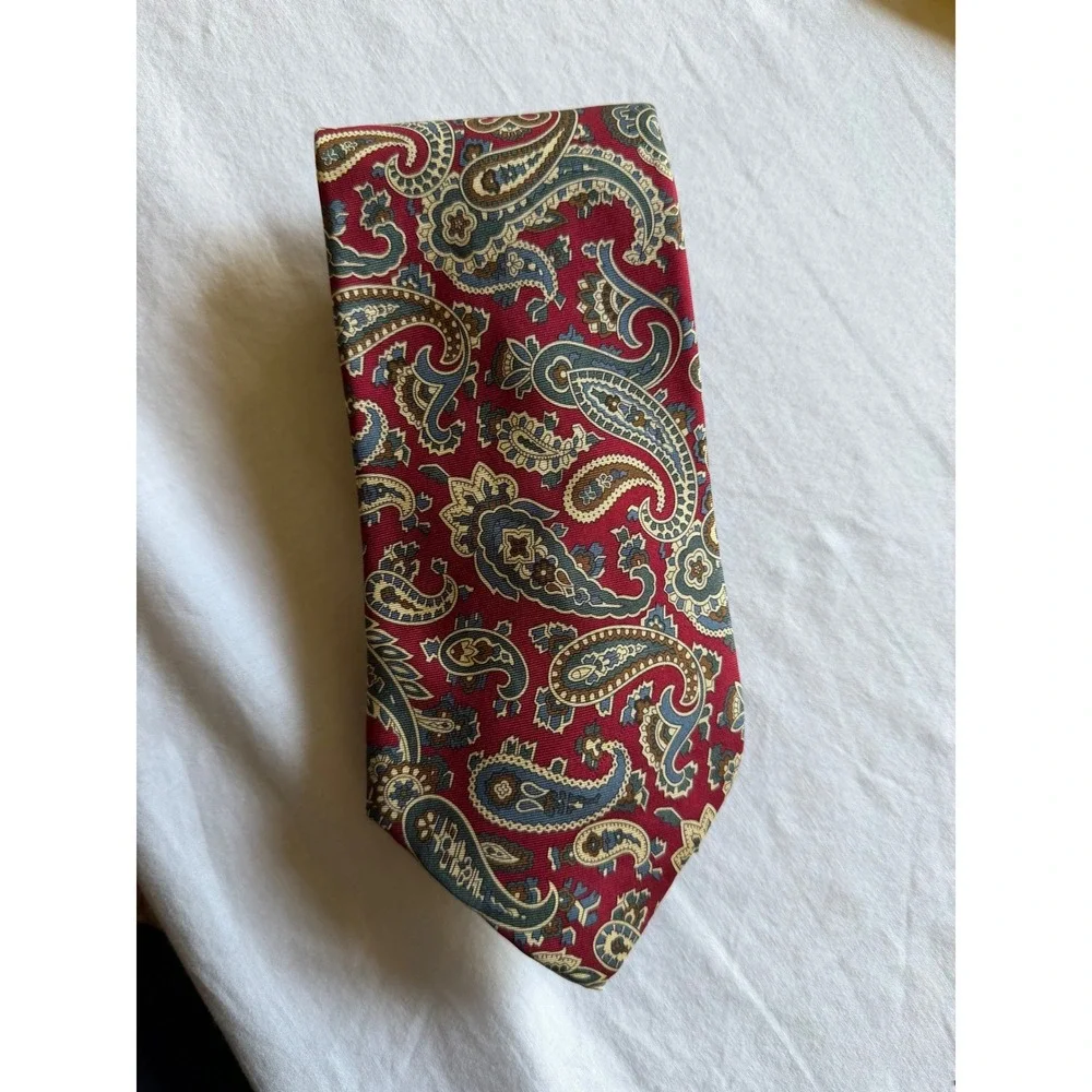 Lands End Men Red Paisley Silk Tie Handsewn USA Extra Long Preppy Formal Wedding